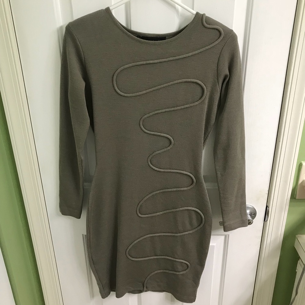 Brown dress with a squiggle down the front size S